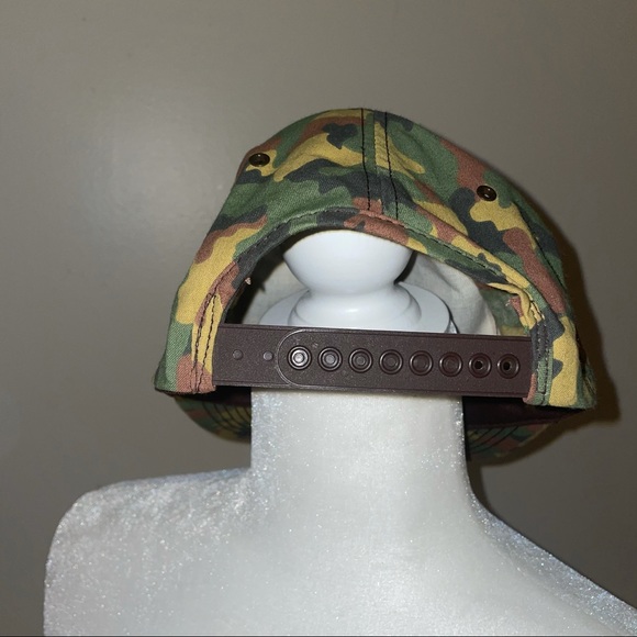 Men’s Camel Camo SnapBack adjustable - Picture 6 of 7